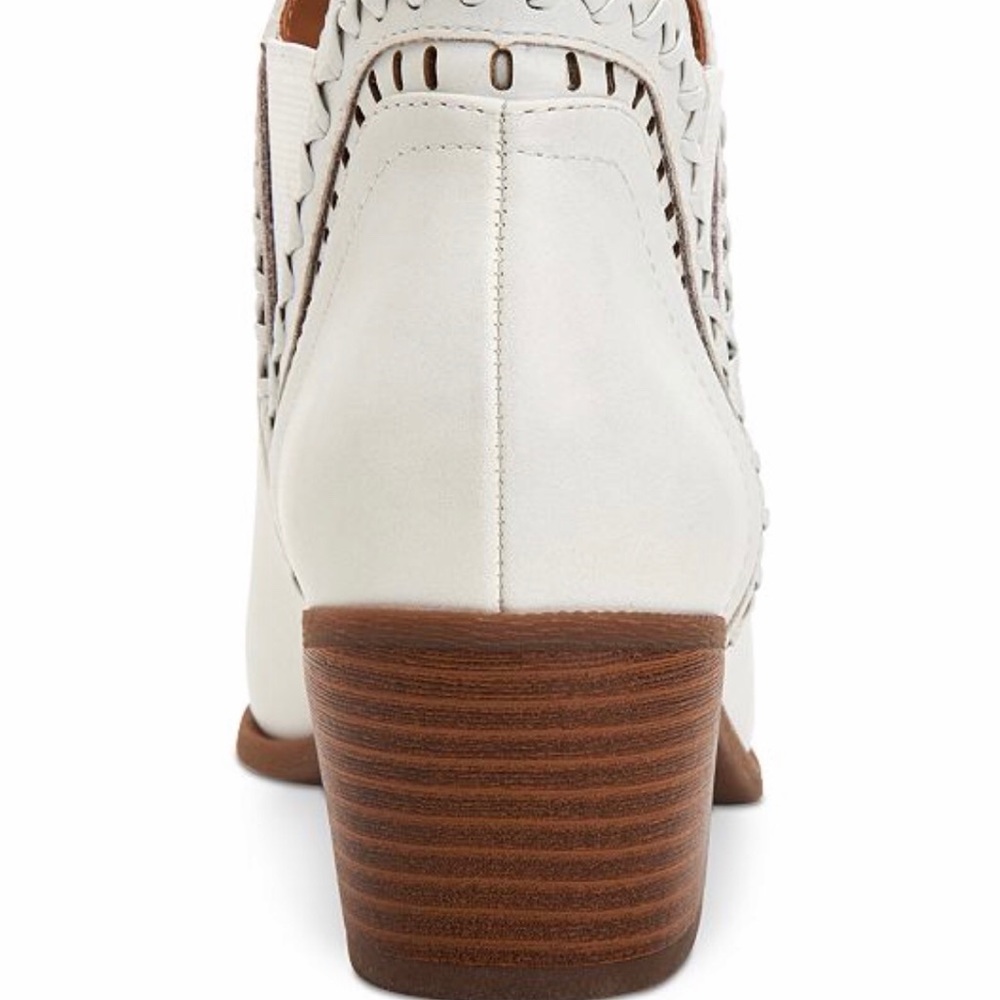😍New White Faux Leather Booties❤️ - Picture 4 of 7